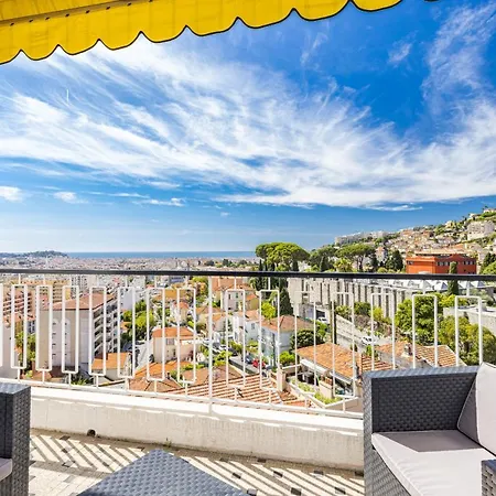 Open View & Garage Apartment